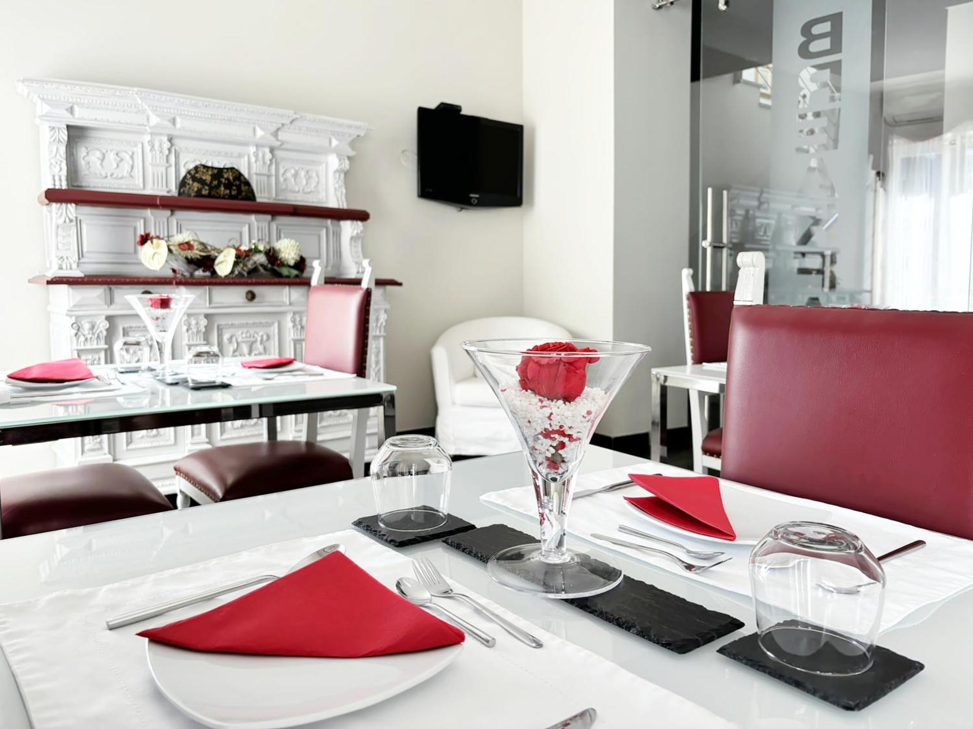 Pepe'S Home B&B Nichelino Bagian luar foto