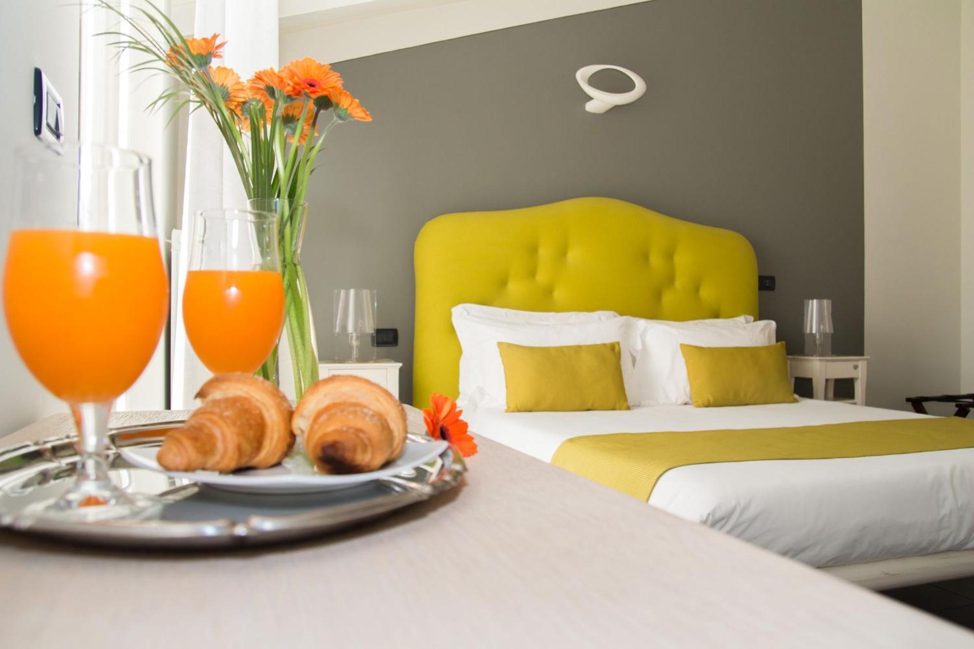 Pepe'S Home B&B Nichelino Bagian luar foto