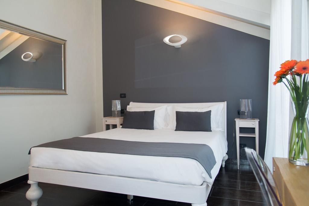 Pepe'S Home B&B Nichelino Bagian luar foto