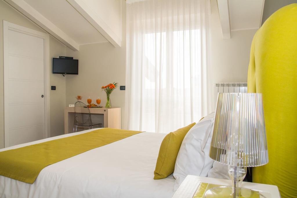 Pepe'S Home B&B Nichelino Bagian luar foto